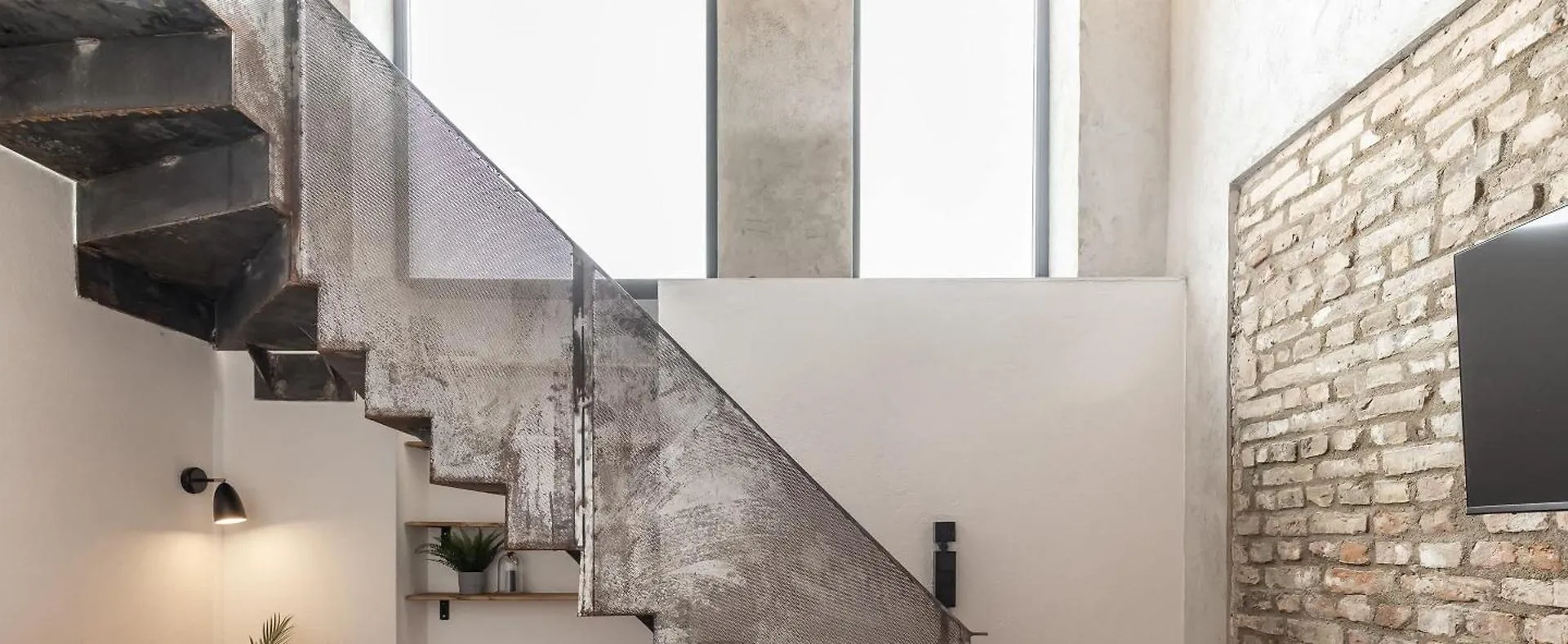 Coolest Apartment In Berlin, Easy Check-In, Industrial Style, Near City Center - Maisonette #2