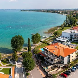 Primea Sirmione